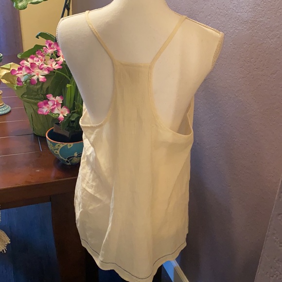 Gorgeous embroidered New Mossimo Supply Co tank - Picture 7 of 9
